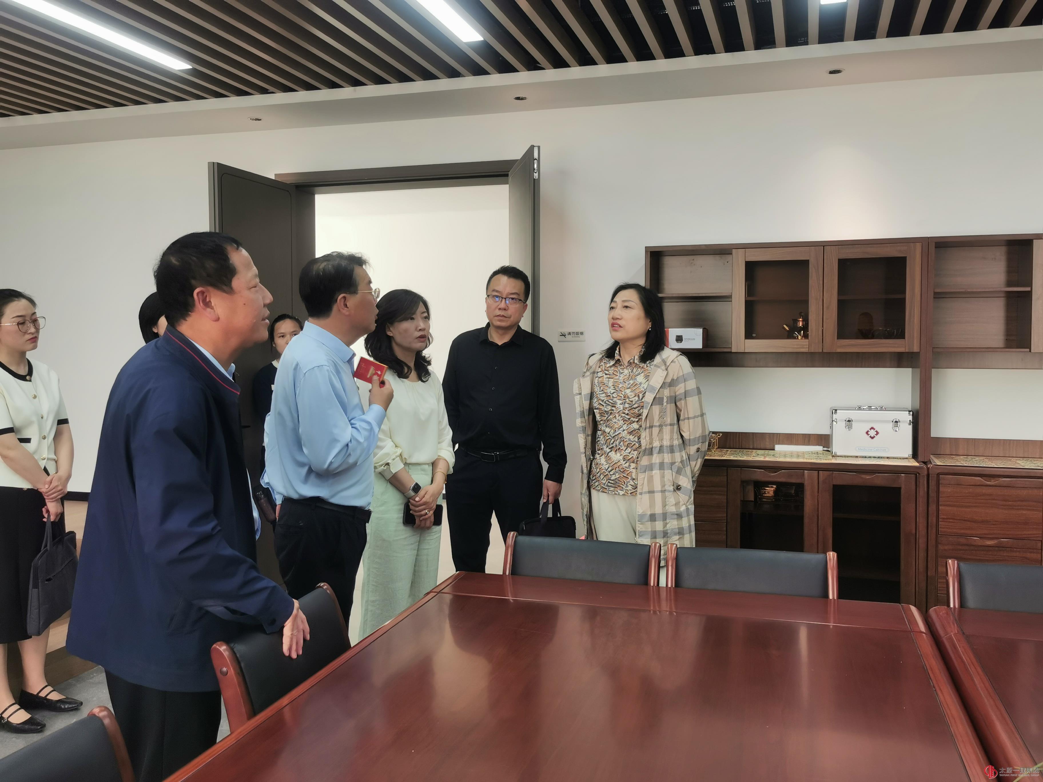 市委意识形态专项检查组莅临太原一建调研指导工作