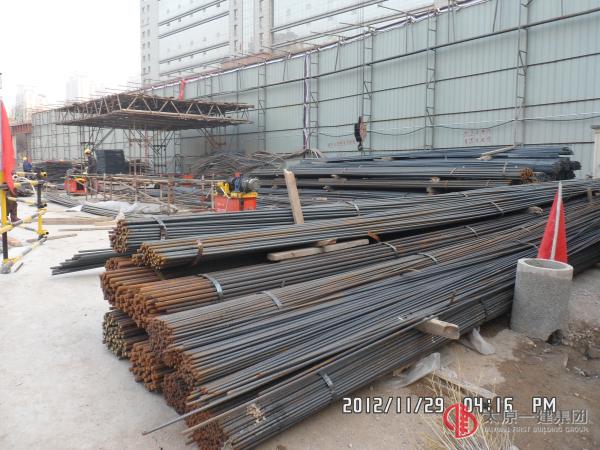太原市第三人民医院门诊楼施工简报2012年09期